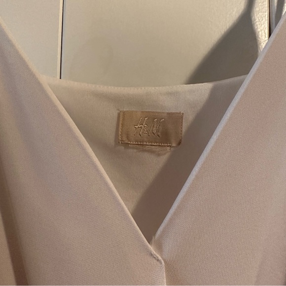 H&M Tops White Crossover Tank Top Poshmark